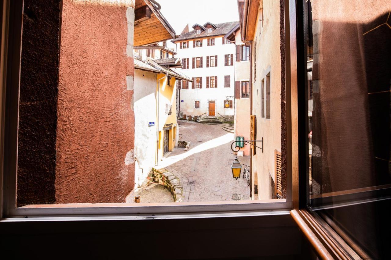 Night Desires Vieille Ville Annecy Charmant Exterior photo
